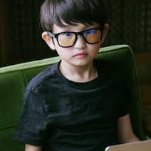 리얼키즈스크린쉐이드 아동용 시력보호 블루라이트 차단 안경