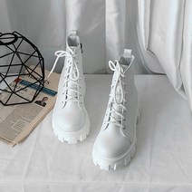 코마리 레이스업 워커 앵클부츠