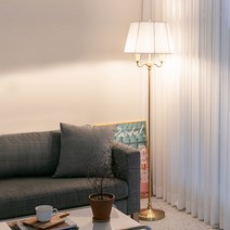 샘스 엘리 장 스탠드 플로어 조명, 화이트 + 골드