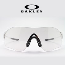 [룩소티카코리아정품]오클리 이브이제로패스 아시안핏 OO9313-06 무광화이트/변색렌즈 변색고글 주 야간겸용