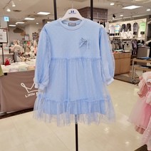 쁘띠앙팡 산본점 #봄 가을 초특가세일# 편안한 착용감의 면원피스에 샤랄라 도트레이스로 사랑스러운 올리원피스에요^^ 청량한 컬러감의 편하고 예쁘게입는 데일리원피스
