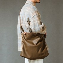 에이지그레이 AL08 팩맨 가죽 크로스메신저백 블랙