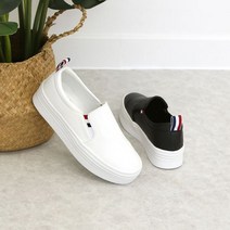 쁘띠제 데일리 통굽 스니커즈 슬립온 4cm 모먼트