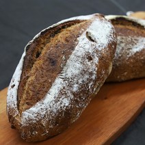 국산 통밀 100% 귀리 무설탕 무버터 비건 깜빠뉴 통밀건강빵 울아빠빵 360g, 언니빵(1개)+울아빠빵(1개), 커팅해 주세요