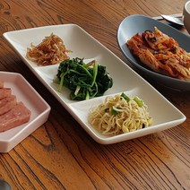 모던플러스 3절 3칸 나눔접시, 크림화이트, 1개