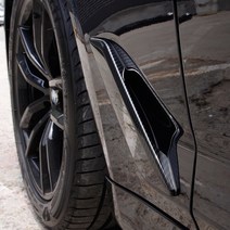JS automotive BMW 신형 5시리즈 G30 520d 530d 카본 도어 사이드 휀다 휀더 에어벤트 에어덕트 가니쉬 포인트 카본 커버 스티커 몰딩 차량 인테이러 익스테리