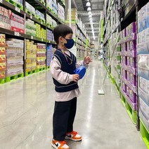 브이넥라인 조끼 간절기 등원룩 필수템 재벌룩 교복룩 부자룩