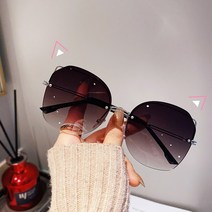 패션 유행 고양이 눈 선글라스 여성 2022 새로운 고양이 귀 밝은 색 라운드 긴 얼굴 선글라스 국경없는