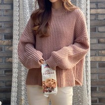 아모르데이 여성용 꼼티 루즈핏 옆트임 라운드넥 니트