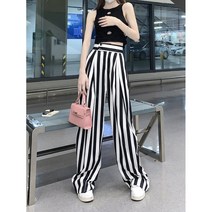 블랙 앤 화이트 스트라이프 슬랙스