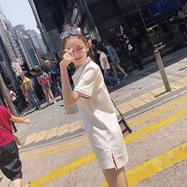 슬릿 트임 원피스 러블리블 화이트 슬림 작은 코디 키커 보이는 여성 여름 트렌드 1924446131