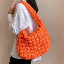 NEW고급퀼팅구름숄더백 데일리 가벼운 퀄팅 구름 보부상 숄더 토트 에코백