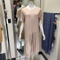 씨엠큐브 원피스70프로세일 밑단프릴원피스 CMOM206D4 NC 중앙로역점