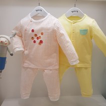 아가방 23 베이비페어! 1+1 한가격에 화면대로 두개 같이 실내복 상하세트! 컬러~뽀송한 원단~착한 가격에 반했어 디자이너 상줘야해 유아 상하복! 놀이복 가까운 외출복