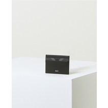 22SS 블랙 체크배색 가죽 카드지갑 WBHO2E802BK