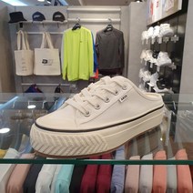 [NC엑스코점]아키클래식 여성 볼드 아이보리 캔버스 뮬 스타일 운동화 스니커즈 AKAJSWS2427