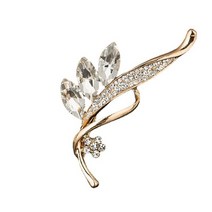 새로운 디자인 라인 석 크리스탈 잎 잎 여성 브로치 럭셔리 깃털 골드 브로치 웨딩 드레스 액세서리 보석 선물