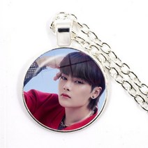 Kpop 길 잃은 회원 유리 돔 카보 숑 펜던트 목걸이 남성용 공예 액세서리 여성 아이돌 팬 선물, 24