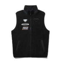 다이나핏 MAVERICK (매버릭) 플리스 베스트 YUW20601 알와이유컴퍼니