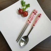 수저세트 명품 젓가락 은 숟가락 유기 옻칠 케이스가 있는 귀여운 한국 포크 수저 휴대용 여행 스테인레스 스틸 주방 용품, 3.spoon and chopsticks, 3.spoon and chopsticks