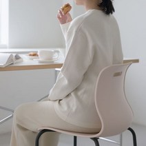 [천삼백케이] [리빙숲] 로이 식탁의자 카페의자 디자인체어, 화이트