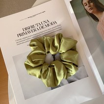 프렌치 실크 질감의 ins비단 한국돼지 대장 헤어링 망홍 순색 묶음 머리끈 도매 머리띠