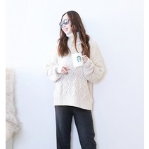 프린세스걸 쉬즈라이트베이지다이아몬드꽈배기터틀넥니트스웨터