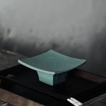 다기장 세댁 옛날 레트로 미니 찬장 그릇장 거친 세라믹 타일 디스크 초밥 접시 개성 높은 발 늦은 밤 식탁 가정용 주방 5 인치 식기, Retro green