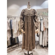 써스데이아일랜드 프릴 카라 원피스(T226MOP137W)(2093860)