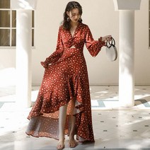 보헤미안 원피스 도트 프릴 데일리룩 여성 중년 휴양지 바캉스 미시룩 자연주의 히피룩