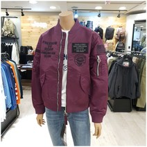 지프 불광점 파격 70% 할인] 광택감 있는 소재에 다양한 자수 디테일과 와펜장식이 멋스러운 남여공용 아트웍 항공점퍼!!