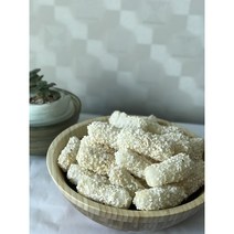 무설탕 무방부제 100% 수제강정 기계작업전혀 없는 오리지널 100% 전통방식의 웰빙강정 하동수제유과300g 하동수제강정