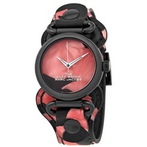 [해외]명품마크제이콥스시계70014849 Marc Jacobs The Cuff Watch Womens Pink/Black Strap MJ0120190885 300