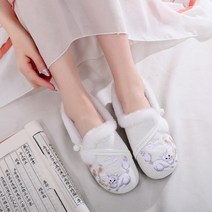 겨울 고대 스타일 원래 고대 의상 Hanfu 신발 명나라 시스템 자수 신발 고대 스타일 신발 우아한 자수 겨울 플러스 벨벳 신발