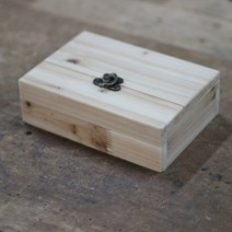 맞춤제작가능 / 삼나무12티 뚜껑경첩 잠금고리 나무박스 200x140x62mm 보관상자