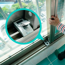 창문 슬라이스 슬라이 샷시 윈도우 미닫이문 베란다샤시 안전 잠금 장치 락 문 스토퍼 방범장치