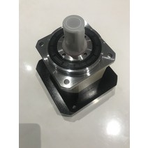 감속기 기계 호환 부품 고성능 5 acrmin 고정밀 헬리컬 기어 유성 박스 비율 3:1 ~ 10:1 130mm 프레임 AC 서보 모터 입력 샤프트 22mm