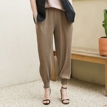 클로젯나인 소세지 플리츠 조거 밴딩팬츠 beige