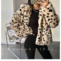 yijianzhongqing 코트 털 퍼자켓 2021 유러피언 호피 프린트 상의 칼라 포켓 똑딱이 폭