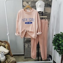 상상그이상 여성용 국내제작 골덴 기모 맨투맨세트 부드러운 융기모 가성비 좋은 자수레터링 맨투맨 늘어짐없는 조거팬츠 명절에 입기 좋은 가볍고 따뜻한 편한 트레이닝세트