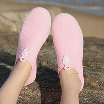 여자 워터파크 괌 아쿠아 슈즈 아쿠아삭 덧신 물놀이용품 피서용품 바캉스용품 워터파크준비물 해변 계곡
