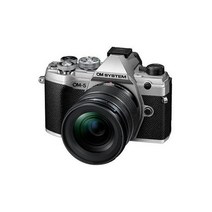 OM 시스템 OM-5 Silver 12-45mm M.Zuiko ED f/4.0 PRO 렌즈