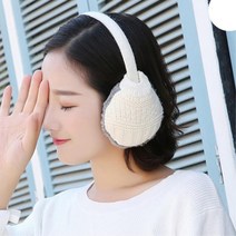 산책용 니트 여성 귀마개 여자친구선물 커플털모자 제주도여행룩 털귀달린모자 커플템