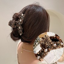 아테 호피무늬 보석 포인트 헤어 집게핀