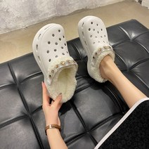 털크록스 키높이 발편한 통굽 겨울 보석 슬리퍼 캠핑털신 여성