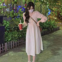 미들길이 X자 가슴 리본끈 긴팔 원피스 플레어 치마