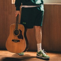 뮤직프리크 로고 스웻 쇼츠 반바지