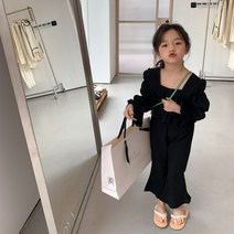 유블리 여아 스퀘어 넥 블라우스 부츠컷 바지 투피스 세트 블피드