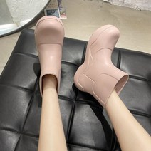 패션 장화 여성용 두꺼운 단독 짧은 부츠 단색 고무 플랫 미들 힐 Pu 숙녀 가을 대형 2023