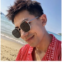 하바나 스페이스 김나영 편광 선글라스 남여 공용 커플 트렌드한 고급 디자인 다각형 메탈 연예인 패션 선글라스